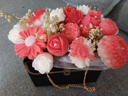 Bouquet de fleurs /support sac à mains